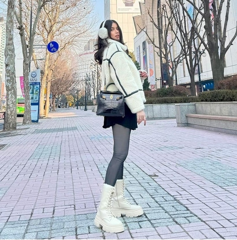 Potret Sabrina Chairunnisa Liburan ke Korea Selatan (Instagram/@sabrinachairunnisa_)