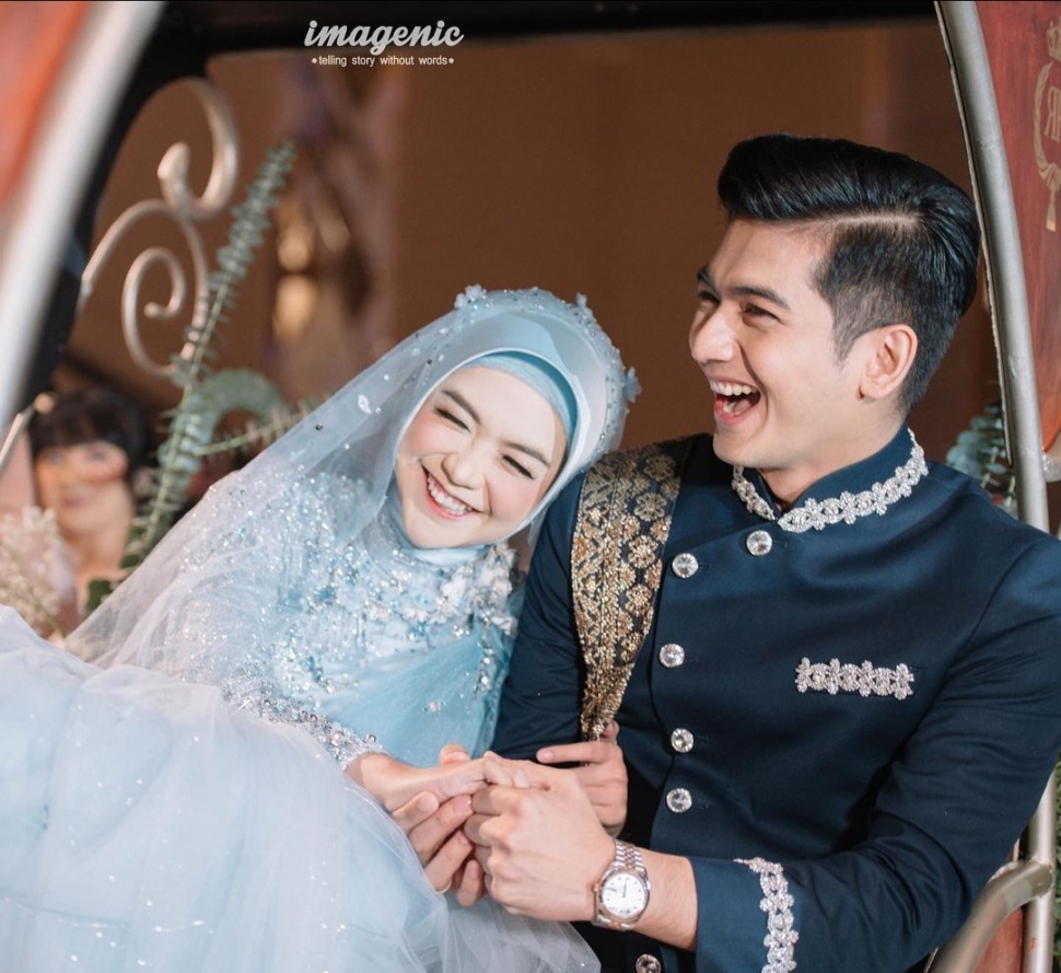 Potret Pernikahan Ria Ricis dan Teuku Ryan. (Instagram/@teukuryantr)
