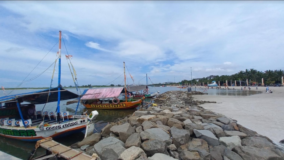 Pengunjung Ancol. (Suara.com/Dini Afrianti)