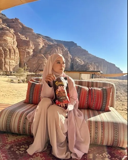 Lesti Kejora di Al Ula. (Instagram/@lestikejora)