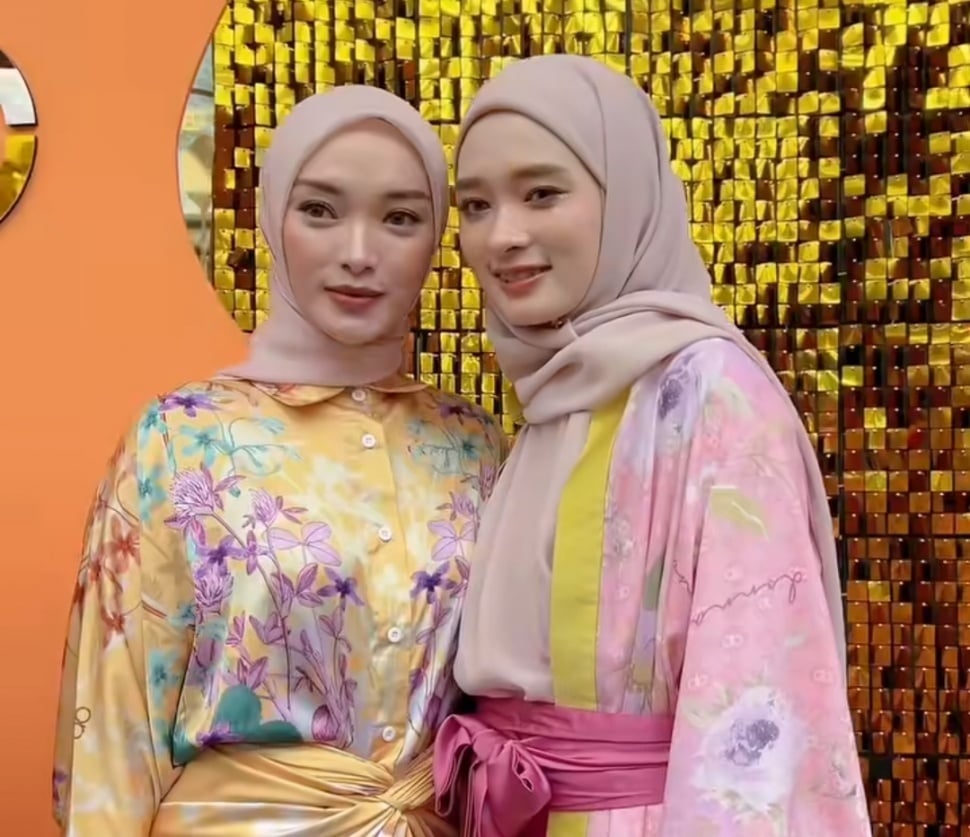 Zaskia Gotik dan Inara Rusli yang Disebut Mirip Bak Pinang Dibelah Dua (Instagram)