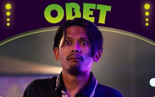 Sadana Agung sebagai Obet di film Agak Laen (Instagram)