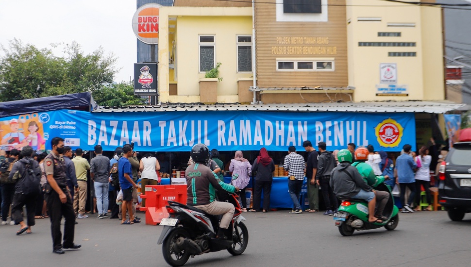 Diskon Listrik Tak Cukup Dongkrak Daya Beli: Kenapa Ramadan Tahun Ini Justru Deflasi?