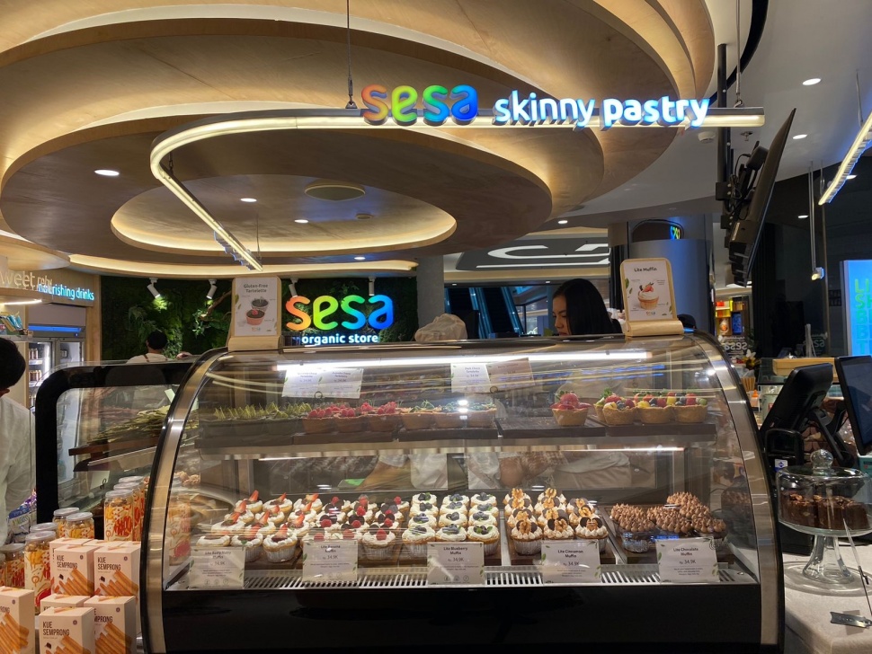 Skinny Pastry di SESA Organic Store, Mall Grand Indonesia [Suara.com/Risna Halidi]