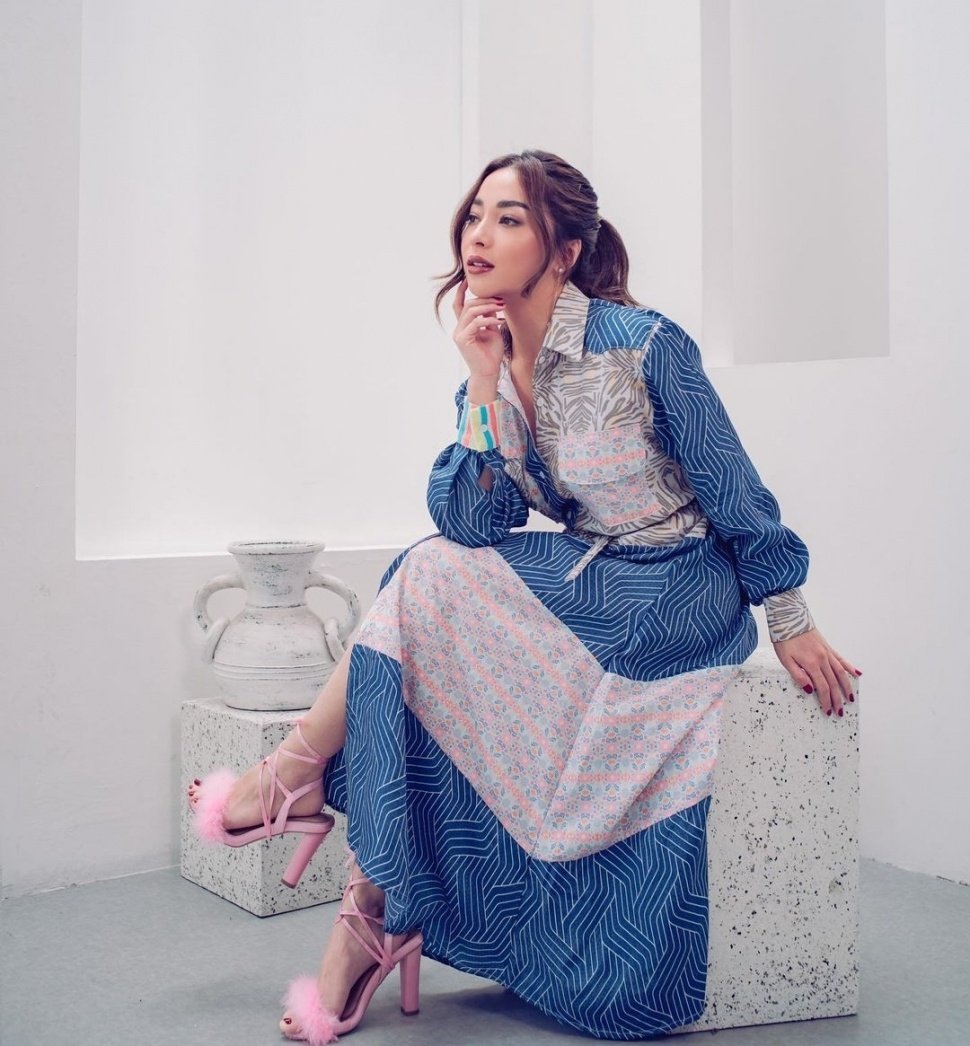 Ide OOTD Modest Wear Nikita Willy (Instagram)