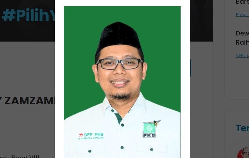 Dokter Muhammad Makky yang ikut berkomentar dengan benda asing di tulang belakang almarhum Stevie Agnecya. (makkyzamzami.com)