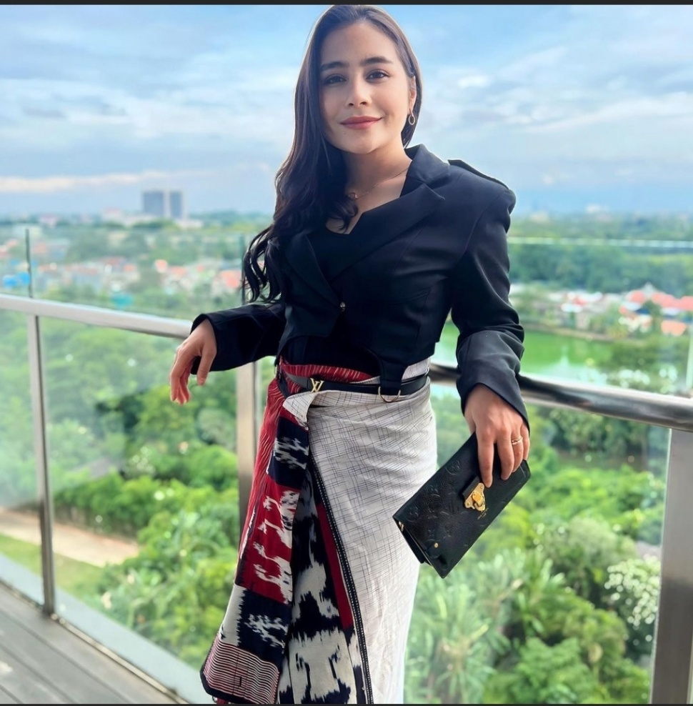 4 Inspirasi OOTD Baju Lebaran ala Seleb. (Dok. Istimewa)