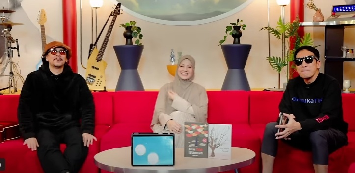 Vincent Rompies, Natasha Rizky dan Desta. (YouTube/Vindes)