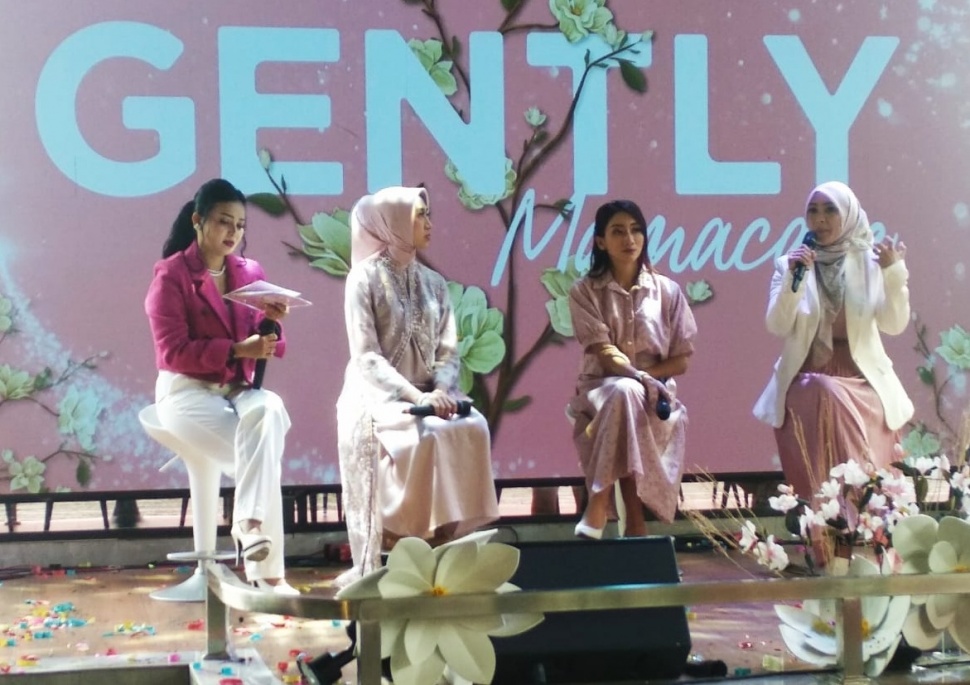 Peluncuran Gently Mamacare Magnolia Maternity Series menggelar talkshow bertema “Penggunaan Skincare untuk Ibu Hamil," dengan pembicara: CEO Gently Mamacare, Nyoman Anjani; dr. Pipim Bayasari, SpDVE dan dr. Fita Maulina, SpOG di Jakarta, Minggu (21/4/2024). (Foto: Suara.com/Ririn Indriani)