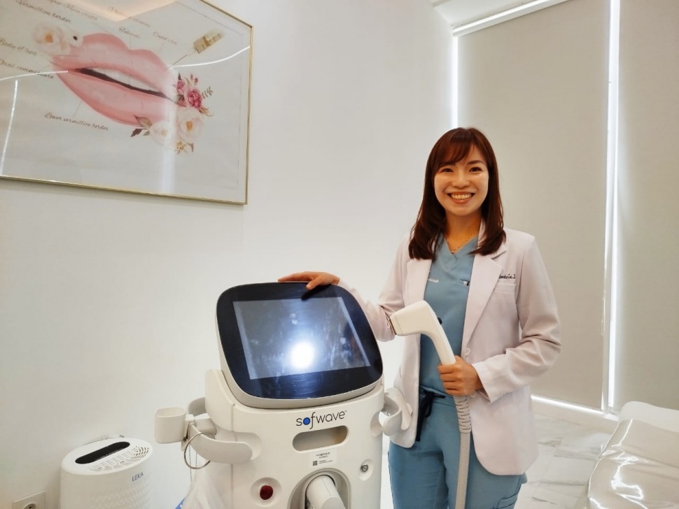 Pendiri sekaligus CEO BeArt Korean Skin Clinic di Indonesia, dr. Beatrix Isabella Tjahyana Dipl.AAAM. (Suara.com/Ririn Indriani)