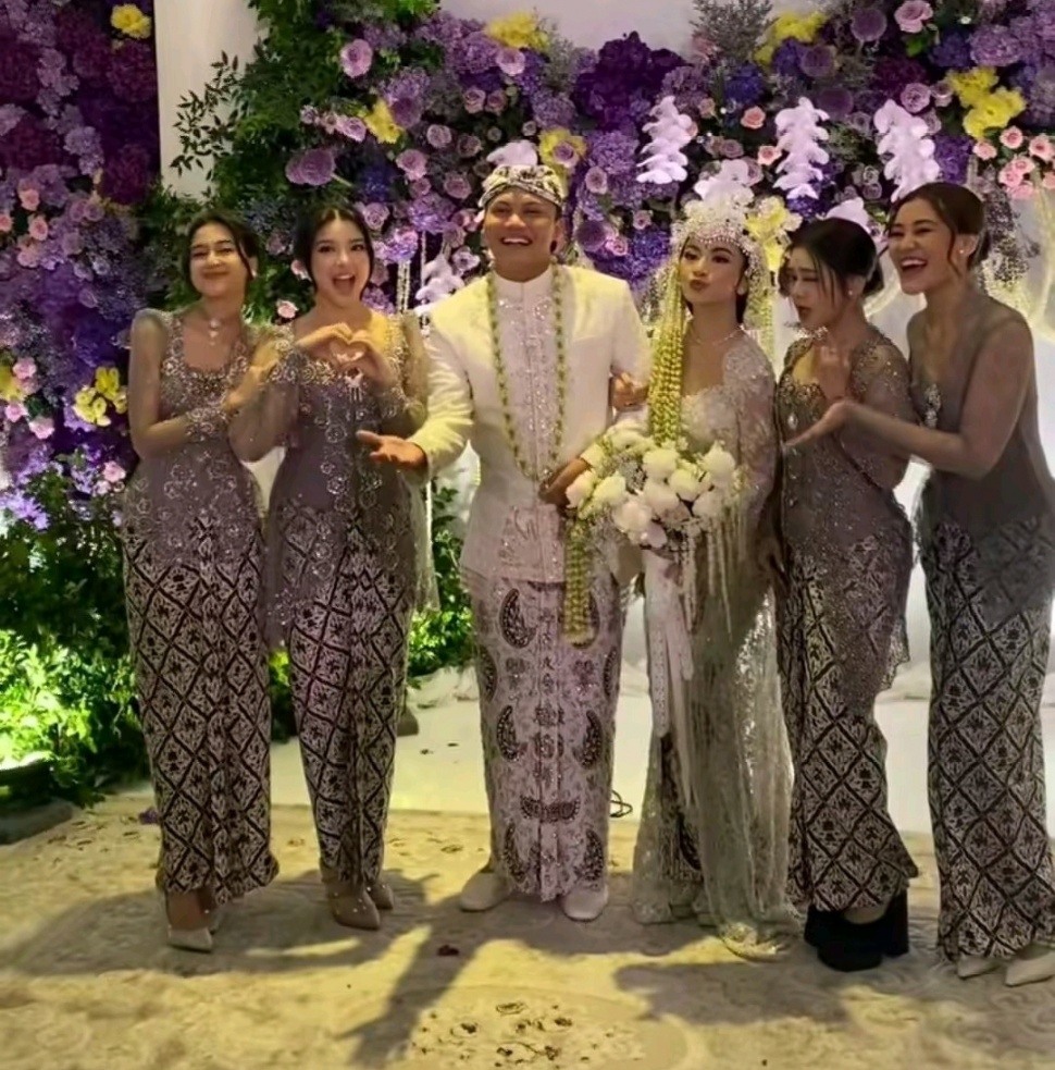 Aaliyah Massaid, Tiara Andini, Ziva Magnolya dan Keisya Levronka Jadi Bridesmaid (Instagram)