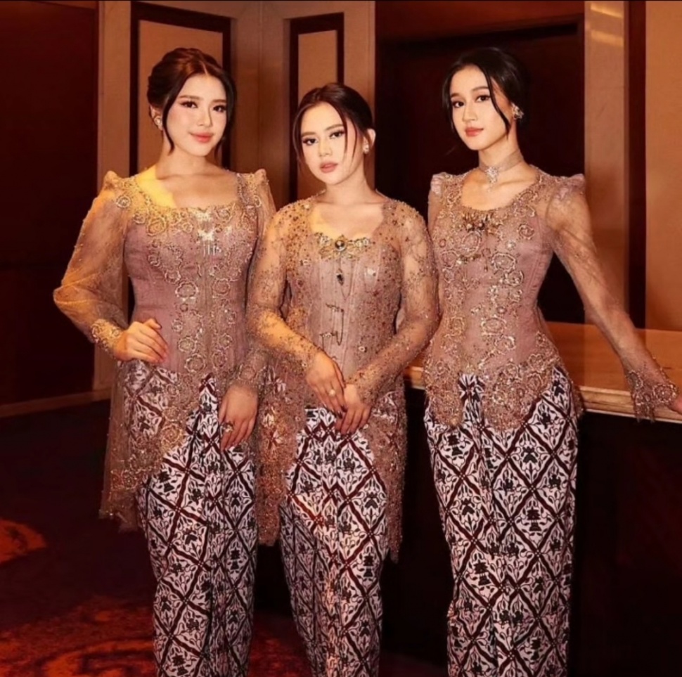 Tiara Andini, Ziva Magnolya dan Keisya Levronka Jadi Bridesmaid (Instagram)