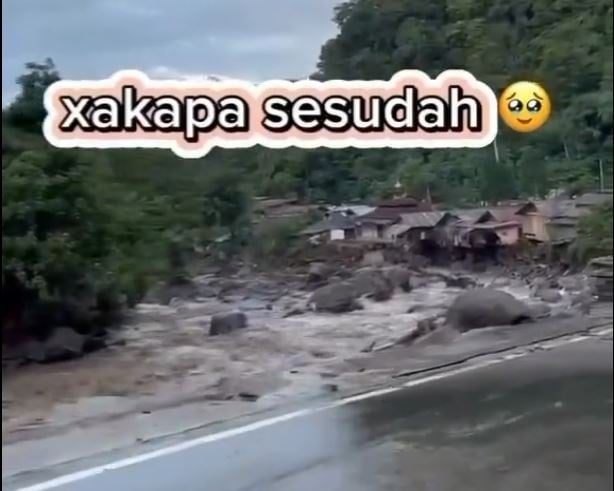 Kafe Xakapa, salah satu destinasi kafe yang populer di Lembah Anai, Sumatera Barat, telah mengalami kerusakan parah akibat banjir bandang yang menerjang pada Sabtu, 11 Mei 2024. [X]