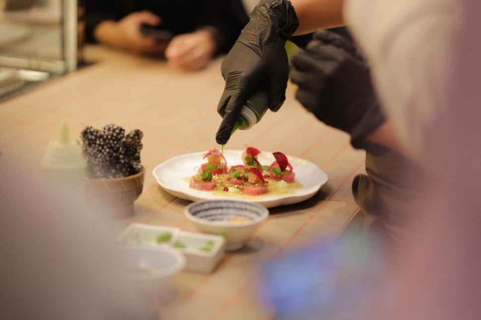 Thai Tuna Crudo, salah satu menu yang wajib dicoba di BAKU, SCBD, Jakarta Selatan. (Dok: Ist)