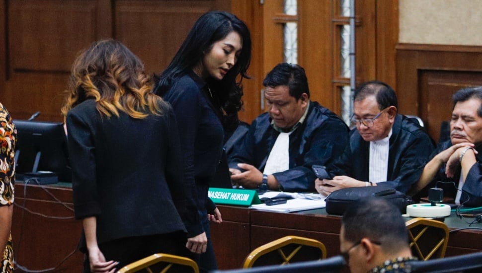 Penyanyi Nayunda Nabila saat menghadiri sidang lanjutan kasus pemerasan dan gratifikasi Kementerian Pertanian dengan Terdakwa Syahrul Yasin Limpo (SYL) di Pengadilan Tipikor, Jakarta, Rabu (29/5/2024). [Suara.com/Alfian Winanto]