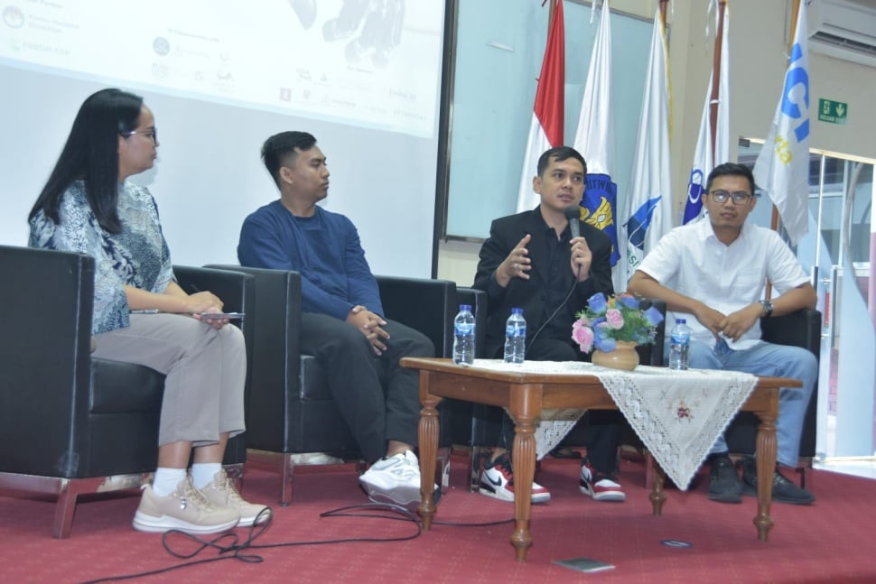 Program Equibility yang diresmikan di Universitas Mercu Buana (UMB), Jakarta Barat, Jumat (31/5/2024) ini mengambil fokus pada Equibility for Company yang menampilkan Workshop Terobosan 3D Scan & 3D Print Prostesis dan Talk Show Inovasi dalam Transformasi Positif Menuju Perusahaan Inklusi, serta  Bazar Unity (Gabungan) antara UMKM Disabilitas dan UMKM Non-Disabilitas. (Foto; Istimewa)