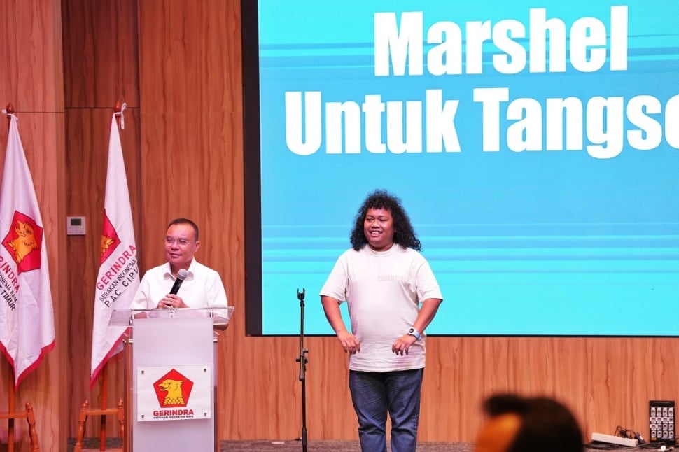 Ketua Harian DPP Partai Gerindra, Sufmi Dasco Ahmad dan komika Marshel Widianto. (dok. Gerindra)