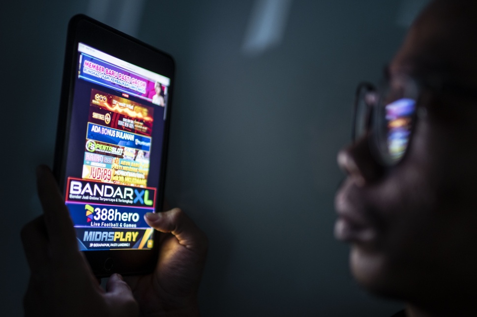 Dari Jackpot Jadi Rungkad, Kisah Mantan Pejudi Online di Makassar