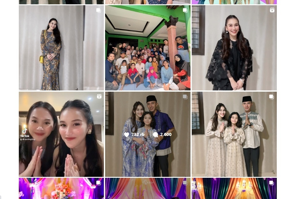 Ayu Ting Ting masih pajang foto bersama Muhammad Fardana. 