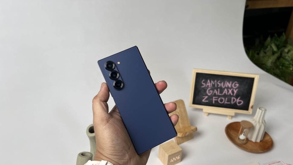 Samsung Galaxy Z Fold 6 resmi meluncur ke Indonesia pada Kamis (11/7/2024). [Suara.com/Dicky Prastya]