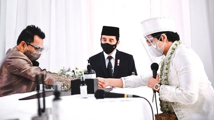 Presiden Joko Widodo (Jokowi) menjadi saksi nikah Atta Halilintar dan Aurel Hermansyah. (Instagram/@attahalilintar)