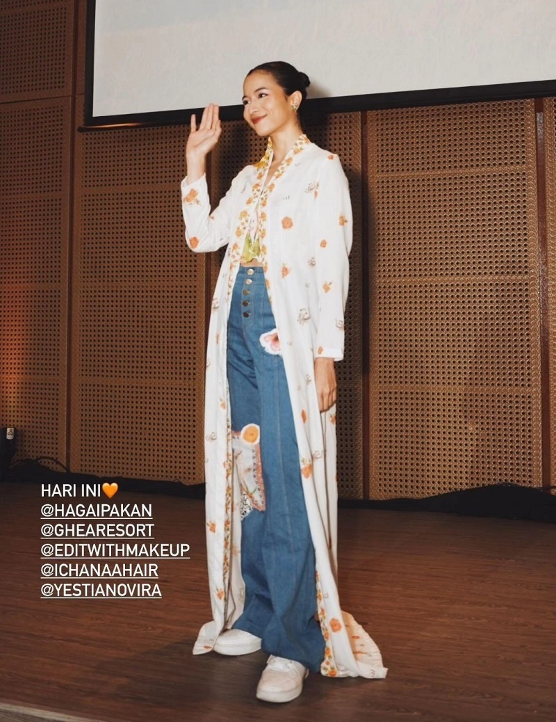 Putri Marino di konferensi pers film pendek Kebaya Kala Kini. (Instagram)