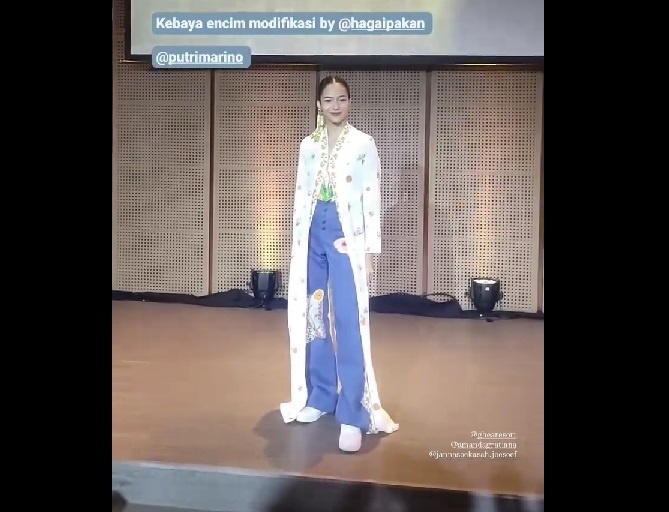 Putri Marino di konferensi pers film pendek Kebaya Kala Kini. (Instagram)