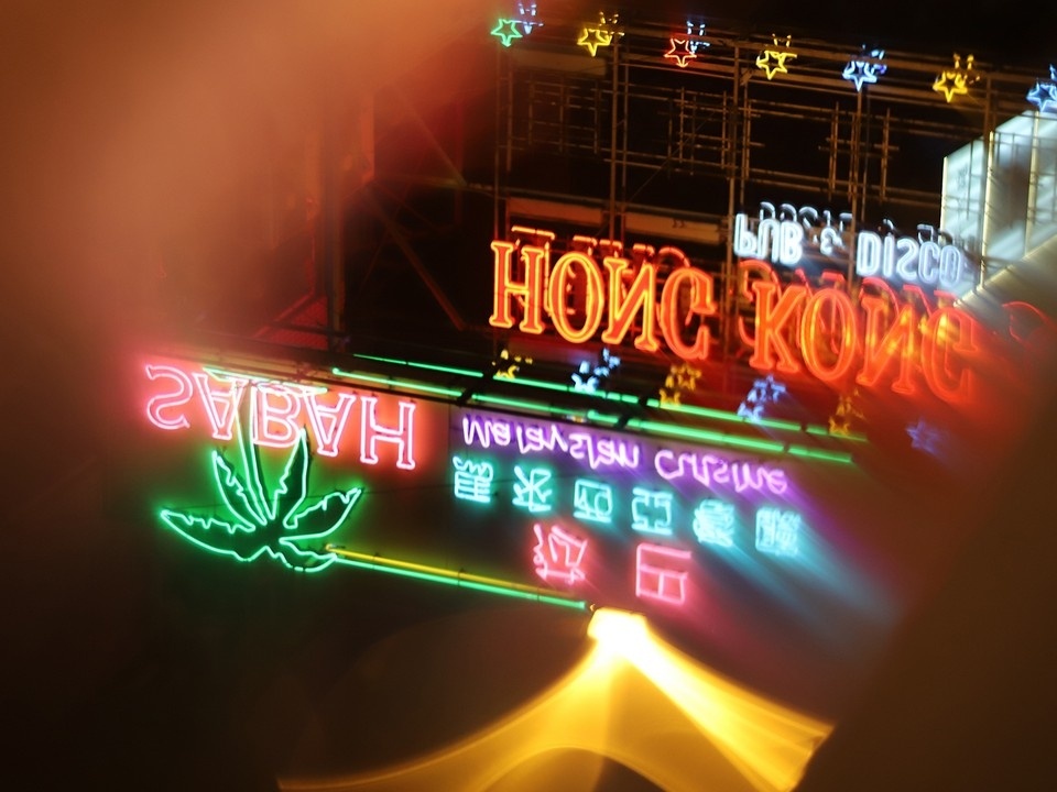 Ilustrasi Neon Sign Workshop. (Hong Kong Tourism Board)