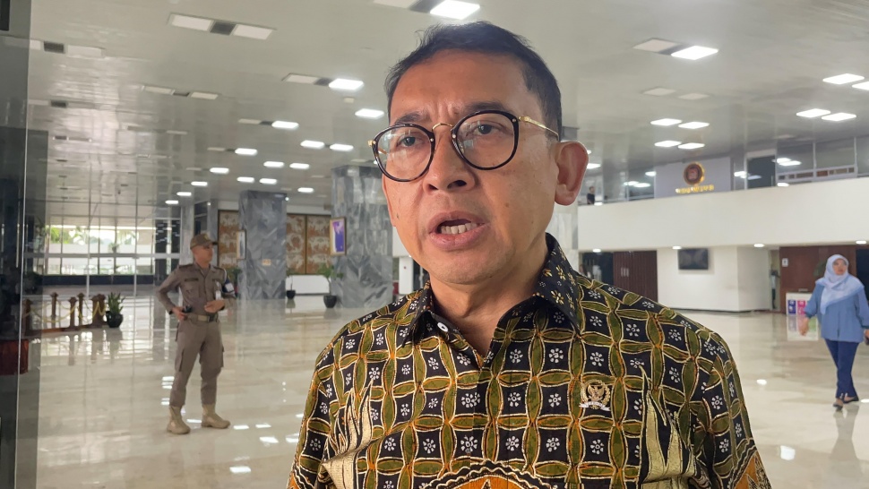 Fadli Zon Sangkal Pemerkosaan Massal: Mengaburkan Nama Besar di Balik Tragedi Mei 98?