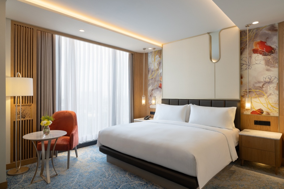 Premium Suite Bedroom DoubleTree by Hilton Jakarta Bintaro Jaya. (Dok: Ist)