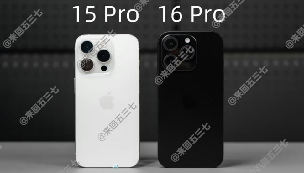 Perbandingan dummy iPhone 15 Pro dan iPhone 16 Pro. (Weibo)