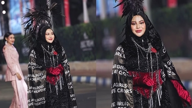 Gaya Artis di Jember Fashion Carnaval 2024 (Instagram/@iqrar_dinata)