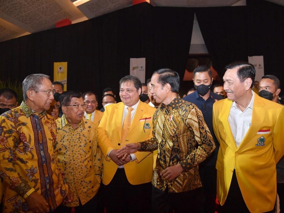 Ginandjar Kartasasmita, Jusuf Kalla, Airlangga Hartarto, Jokowi, Luhut Binsar Pandjaitan (instagram/ginandjarkartasasmita)