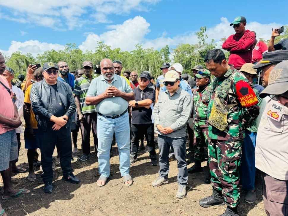 Masyarakat Adat Merauke, Papua menyetujui dan sepakat atas pembangunan pelabuhan seluas 1 Km sebagai penunjang program pemerintah dalam mewujudkan lumbung pangan nasional.