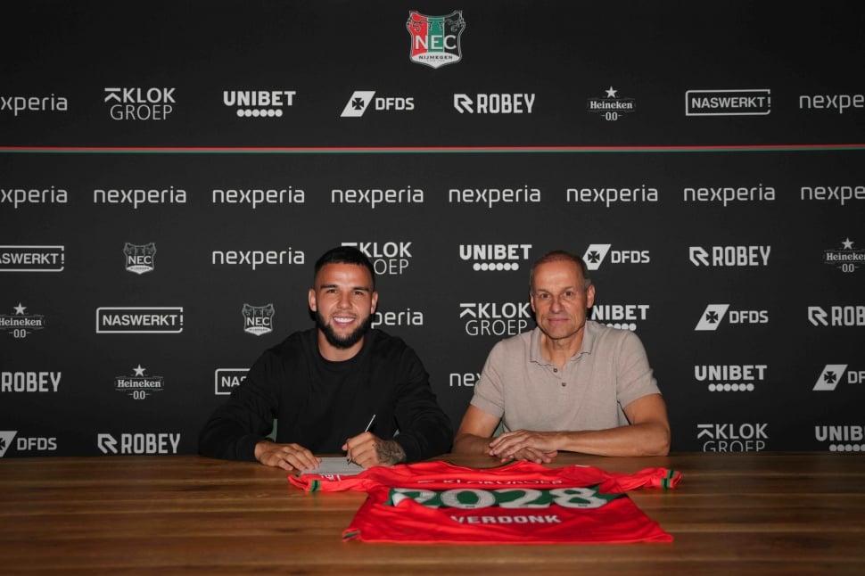 Calvin Verdonk resmi perpanjang kontrak dengan NEC Nijmegen. (Dok. NEC Nijmegen)