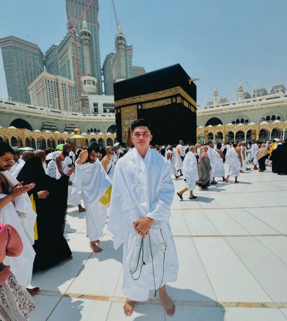 Potret Ramadhan Sanantha saat Umrah (Instagram)