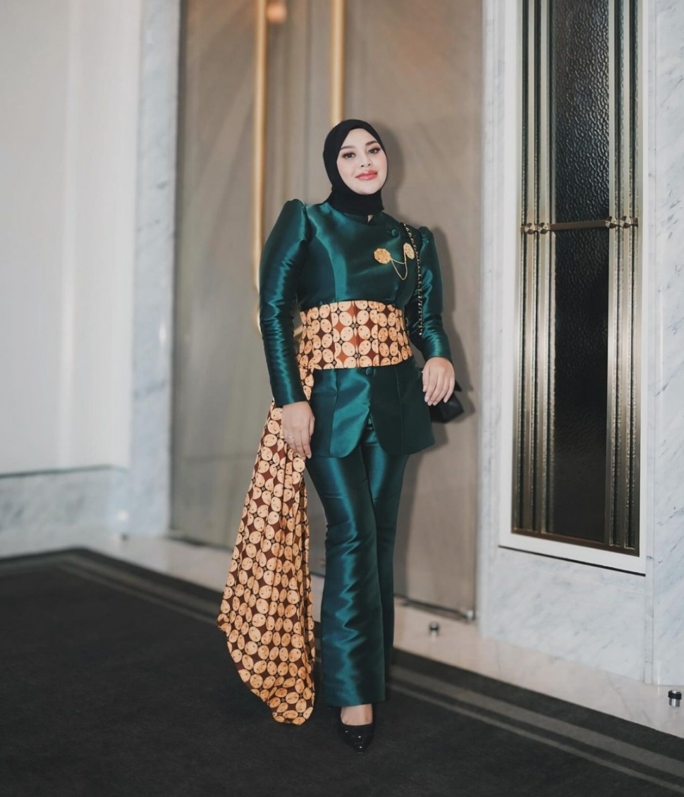 Potret Cantik Aurel Hermansyah (Instagram)