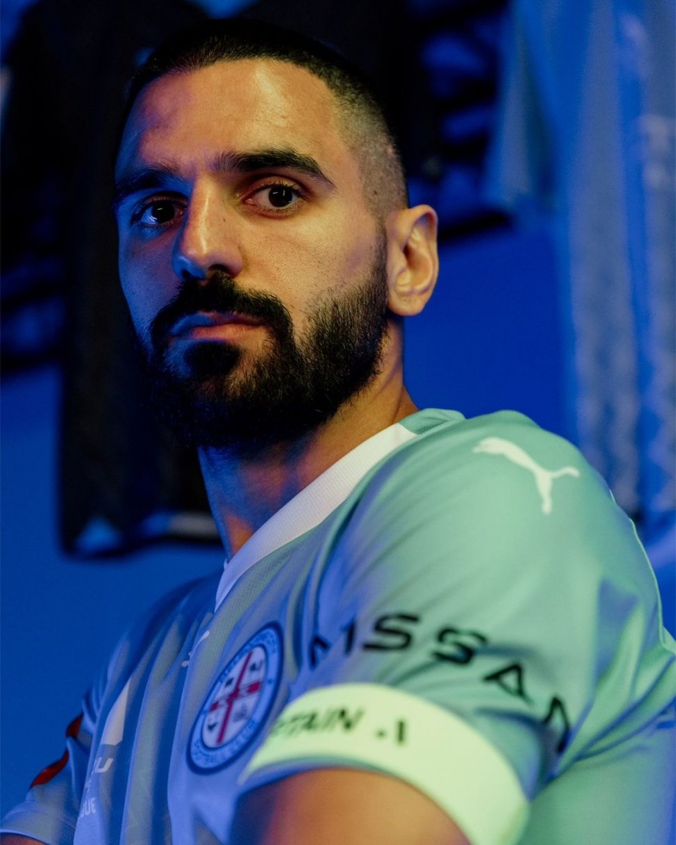 Siapa Aziz Behich? Bek Muslim Australia Calon Lawan Witan Sulaeman, Bisa Acak-acak Timnas Indonesia (Instagram Aziz Behich)