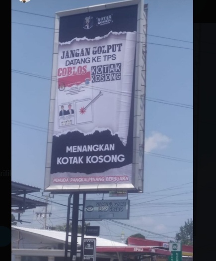 Penampakan papan reklame alias billboard berisi seruan "Menangkan Kotak Kosong" di Pilkada. (Tangkapan layar/X)