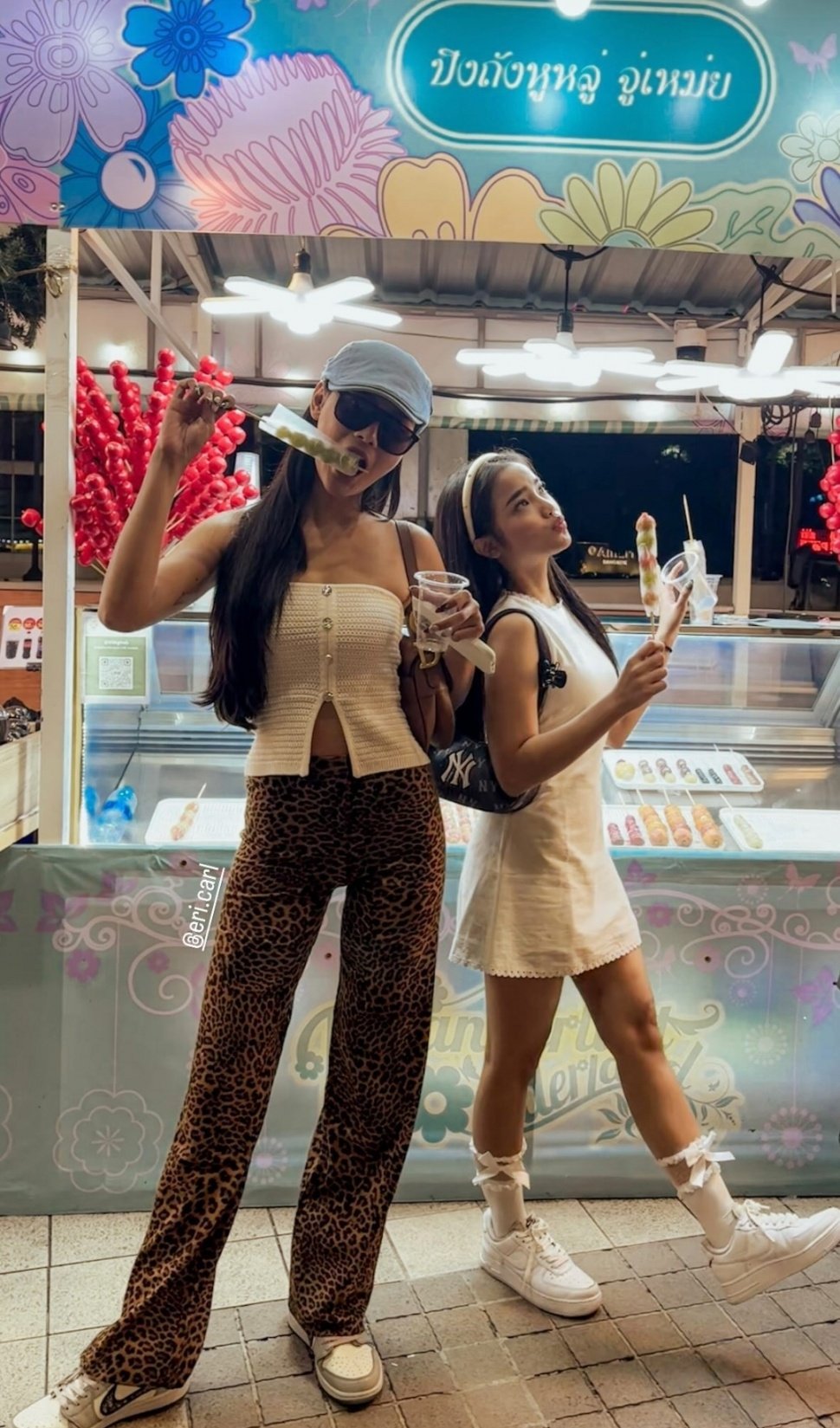 Fuji dan Erika Carlina Liburan ke Bangkok (Instagram)