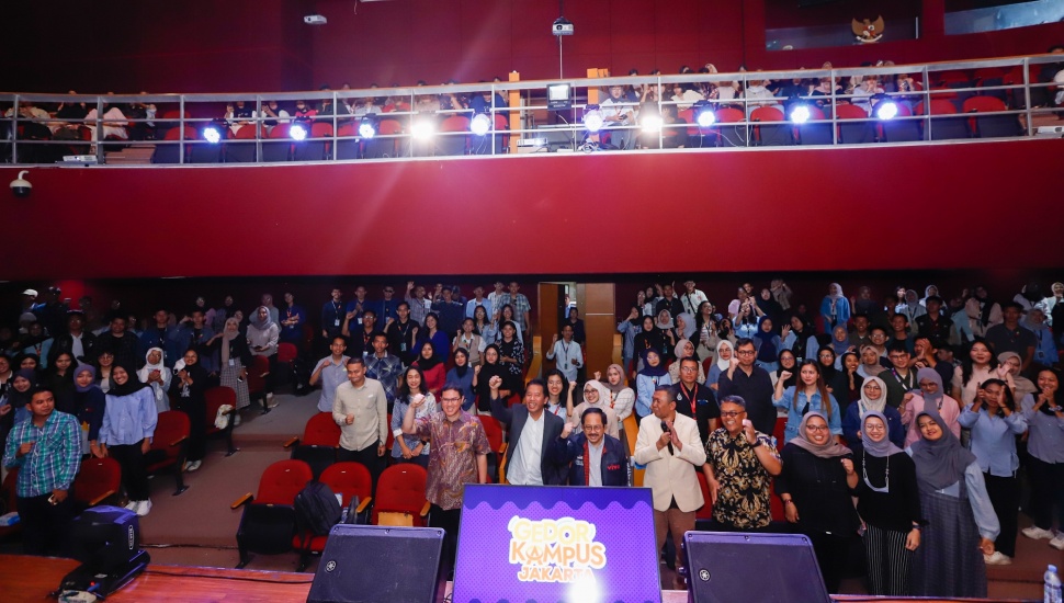 Suara.com perusahaan media yang berada di bawah naungan PT Arkadia Digital Media Tbk berkolaborasi dengan Universitas Negeri Jakarta (UNJ) menyelenggarakan kegiatan Gedor Kampus Jakarta bertemakan "Unlocking Gen Z Opportunities". (Dok: Suara.com)