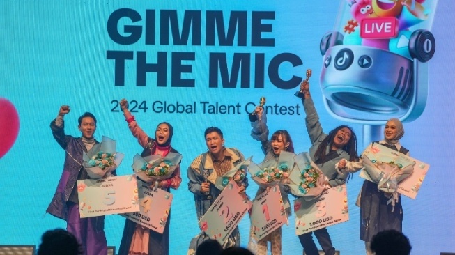 Para pemenang  Gimme The Mic 2024: Where LIVE Stars are Born (Istimewa)