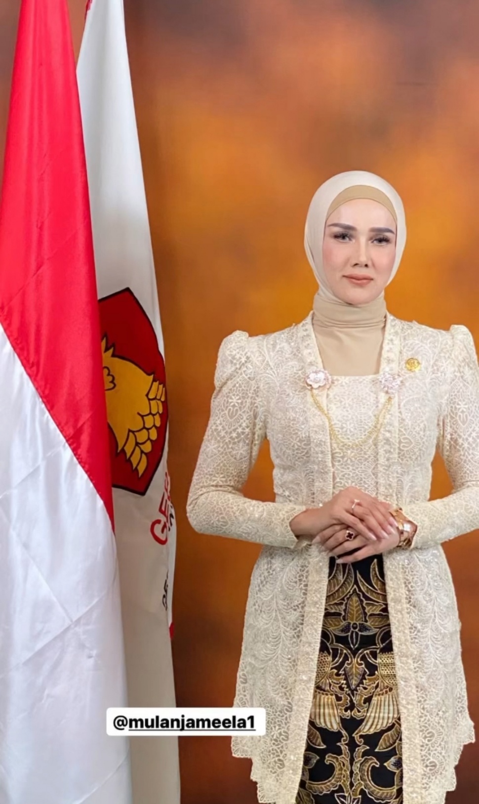 Potret Mulan Jameela di Pelantikan DPR RI (Instagram)