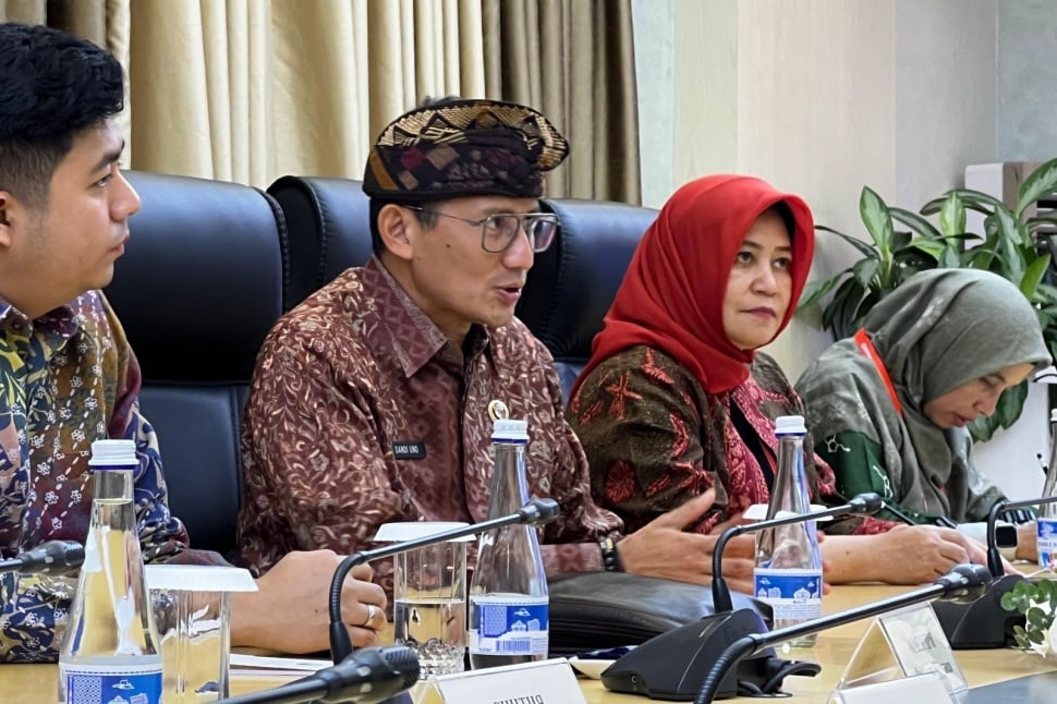 Menteri Pariwisata dan Ekonomi Kreatif/Kepala Badan Pariwisata dan Ekonomi Kreatif (Menparekraf/Kabaparekraf), Sandiaga Salahuddin Uno menghadiri acara World Conference on Creative Economy (WCCE) 2024 di Uzbekistan dan berkesempatan menjadi pembicara kunci dalam upacara pembukaan WCCE 2024, Rabu (2/10/2024). (Dok: Kemenparekraf)