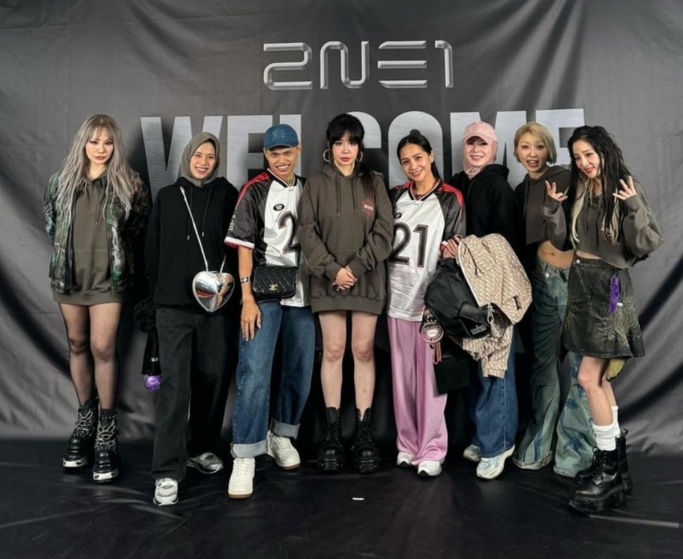 Nagita Slavina Foto Bareng 2NE1 (Instagram)