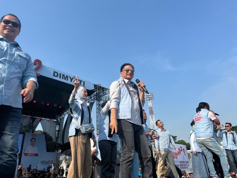 Calon Wakil Gubernur Banten Achmad Dimyati Natakusumah saat kampanye di Stadion Maulana Yusuf, Kamis (17/10/2024). [Yandi Sofyan/Suara.com]