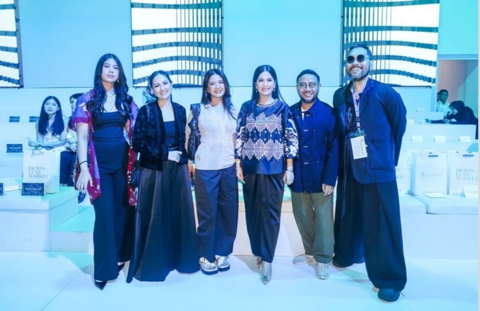 Pesona Annisa Pohan dan Almira Tunggadewi Bak Kakak Adik di JFW, Kompak Tenteng Tas Branded (Instagram)