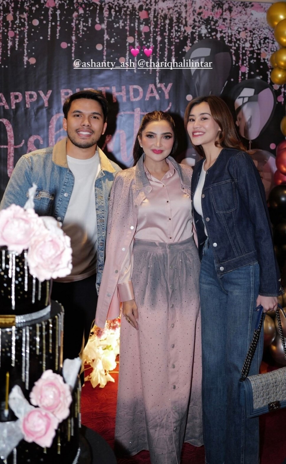 Outfit Aaliyah Massaid dan Thariq Halilintar Serba Denim di Ultah Ashanty (Instagram)