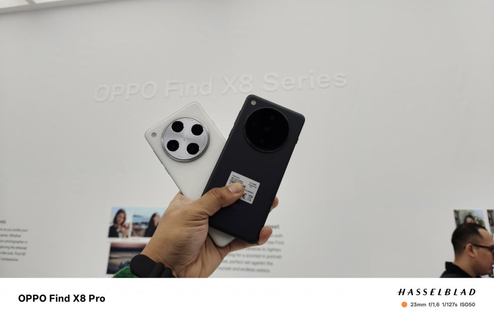 Oppo Find X8 Pro yang resmi meluncur secara global di Bali, Indonesia, Kamis (21/11/2024). [Suara.com/Dicky Prastya]