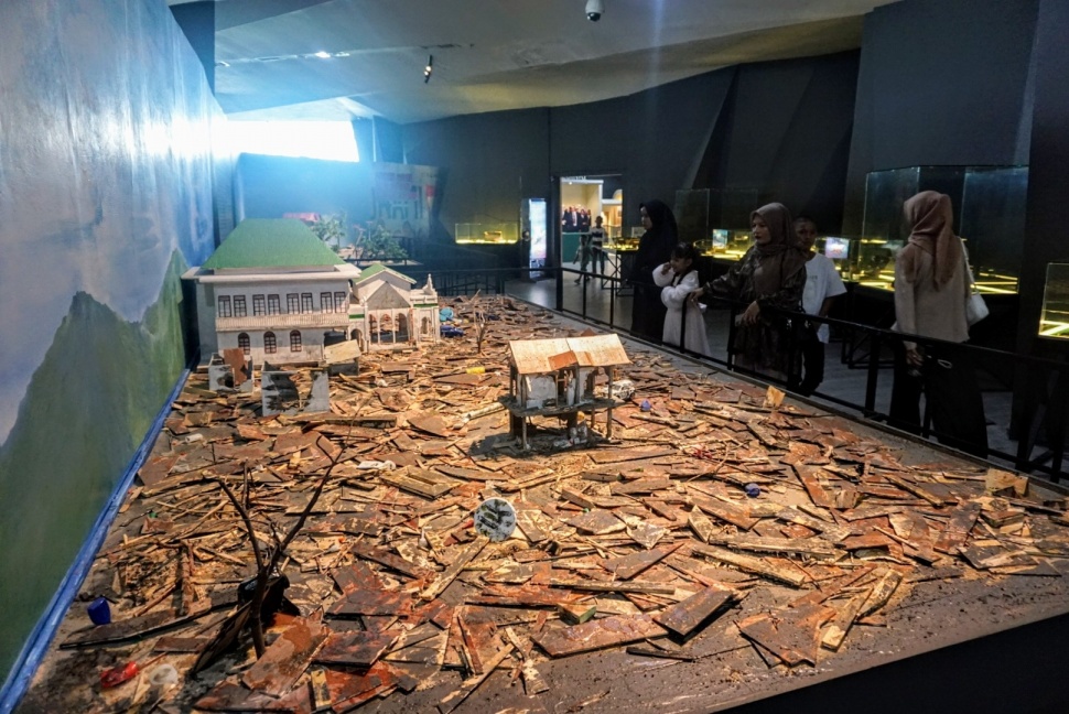 Suasana Museum Tsunami di Banda Aceh menjelang peringatan dua dekade gelombang air laut yang meluluhlantakkan kota dan memakan korban ribuan jiwa. [Suara.com/Habil]  